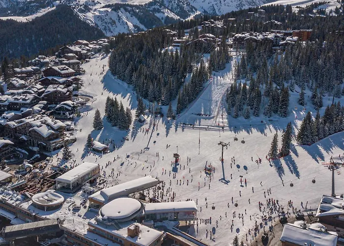 De Charme Avec Cheminee Et Balcon Ensoleille A - Fr-1-564-84 * Courchevel